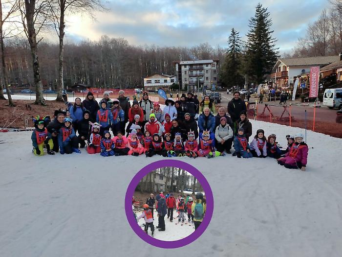 Effetto Scoiattolo per lo sci in Maremma: "Se impari a sciare sull&rsquo;Amiata, sai sciare ovunque". Festa per 60 bambini
