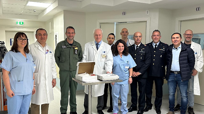 Il Cuore del 4&deg; Stormo batte per la citt&agrave;: donato un elettrocardiografo all'ospedale Misericordia