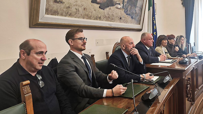 Missione Emirati: Dubai porta d&rsquo;accesso a business mondiali per le imprese maremmane