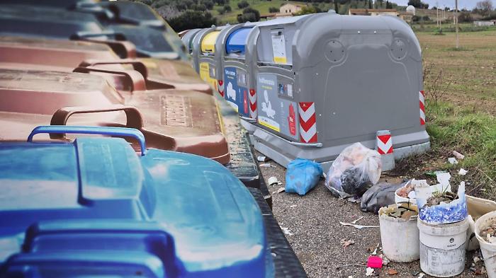 Grosseto, rifiuti: entra in vigore il nuovo regolamento. Multe fino a 3.000 euro