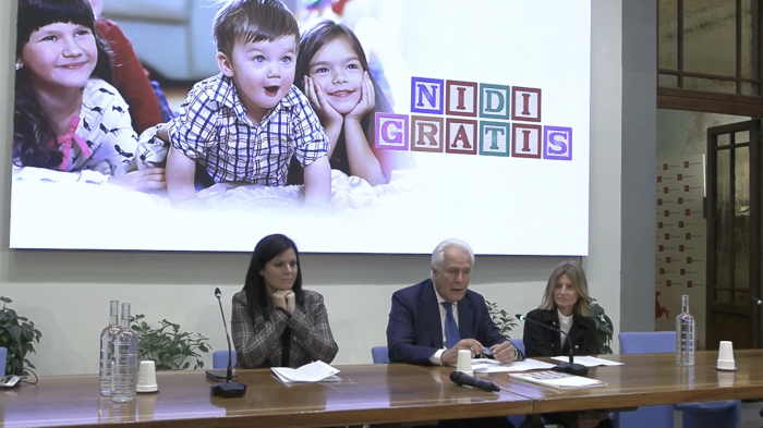 Nidi gratis in Toscana: contributi fino a 800 euro al mese per le famiglie