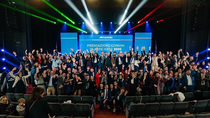 Follonica e Massa Marittima tra i Comuni Plastic Free d&rsquo;Italia: la Maremma lotta per l'ambiente