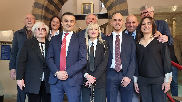 Limatola giura e vara la squadra in Provincia: ecco tutte le deleghe