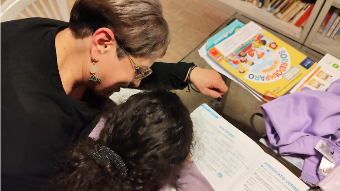 La piccola biblioteca in paese si comporta da grande: la cultura non si ferma ai libri