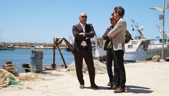 Il Commissario Montalbano, anticipazioni puntata stasera 14 aprile: scippi, colpi a salve e il mistero del ginecologo scomparso