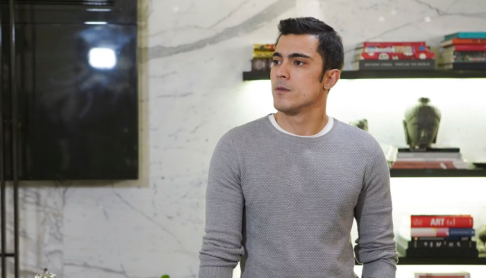 Forbidden Fruit, stasera 15 aprile: Kaya tradisce Halit e sceglie Nadir, il segreto del casin&ograve; clandestino scuote Istanbul