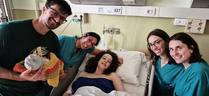 Benvenuto Flavio: il primo vagito al quinto piano dell'ospedale di Grosseto &egrave; un parto in acqua