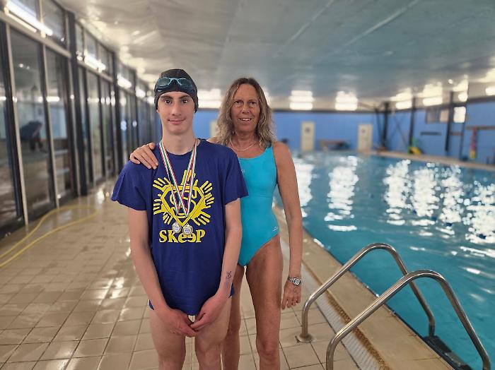 &laquo;In acqua mi sento libero&raquo;: la favola di Leonardo e il nuoto per tutti a Grosseto