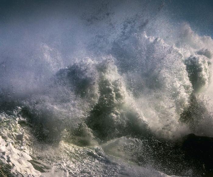 In Maremma arrivano vento, freddo e mareggiate: scatta il codice giallo