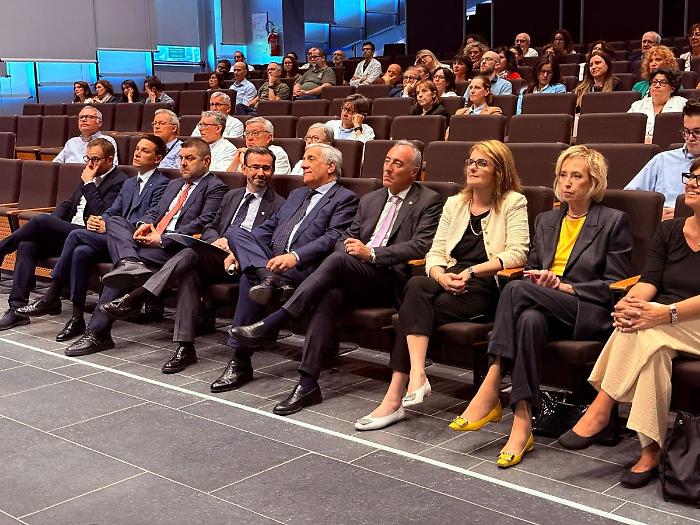 Tajani lancia da Bergamo la Rete Italiana Obesità