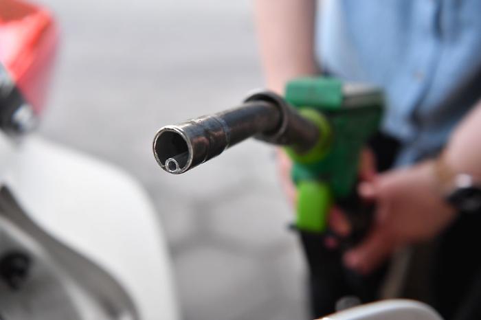 I prezzi medi dei Carburanti ad agosto ai minimi dall'estate 2021