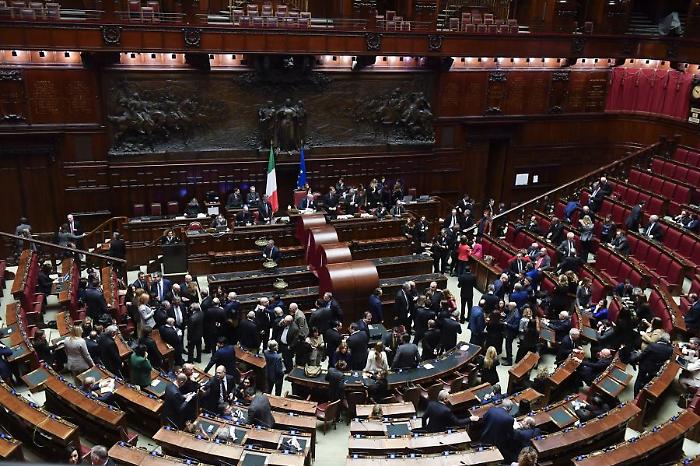 Giustizia, via libera della Camera alla separazione delle carriere