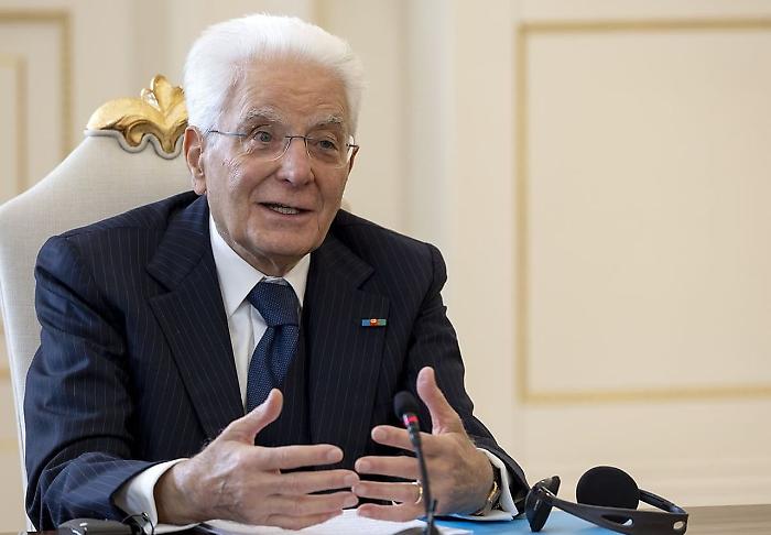 Mattarella "Italia si adopera per far crescere collaborazione Baku-Ue"