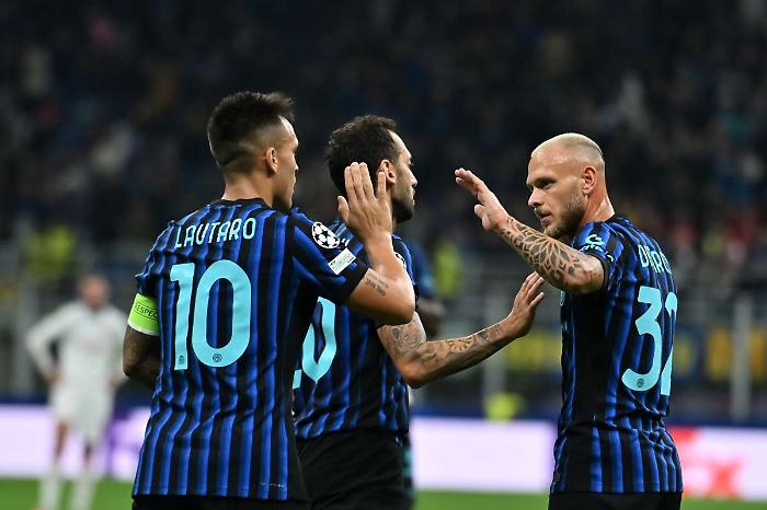 Inter-Slavia Praga 3-0, doppietta di Lautaro e gol di Dumfries