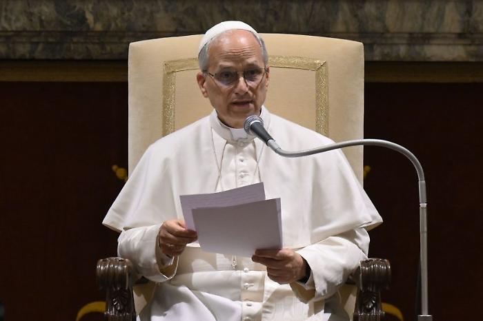 Papa "L'uso della fame come arma di guerra é un crimine"