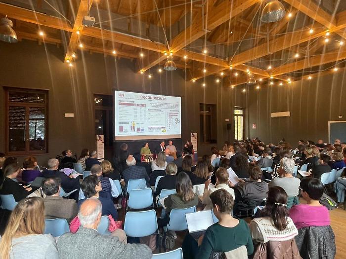 "Prendersi cura di chi cura", Fondazione Cariplo al fianco del Terzo Settore