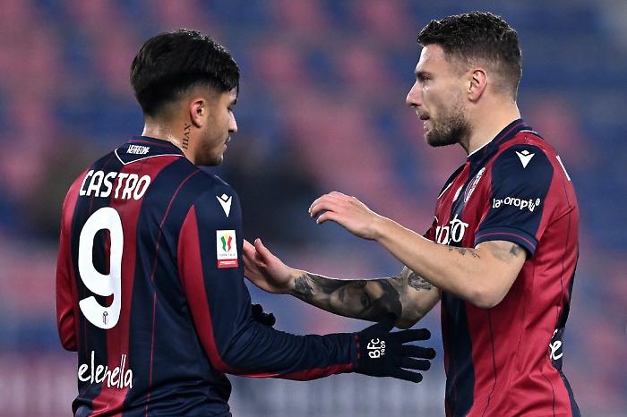 Il Bologna batte 2-1 il Parma e vola ai quarti di Coppa Italia