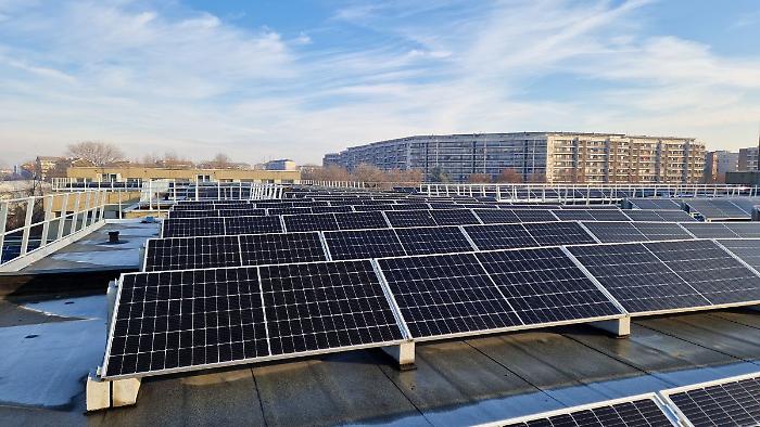 Torino, la citt&agrave; dove la posta viaggia a energia pulita