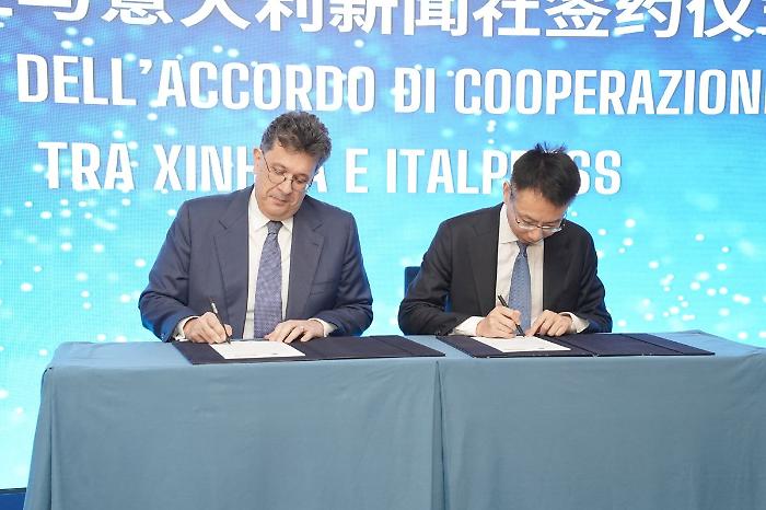 A Roma forum Cina-Italia dei media, siglato accordo cooperazione Xinhua-Italpress