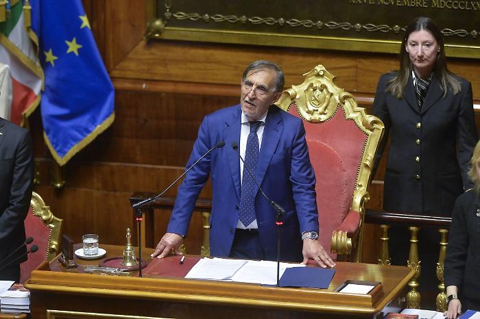 La Russa "Difenderei con la vita i valori di libert&agrave; della Costituzione"