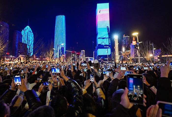 Cina, +20% di viaggi interregionali nel primo giorno di vacanze per Capodanno