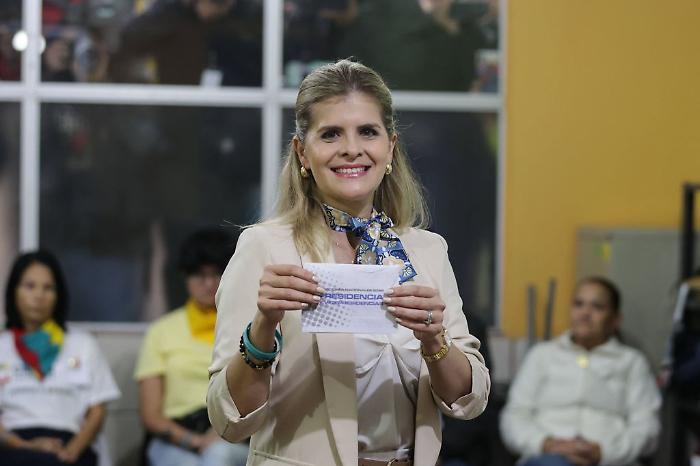 Costa Rica, la conservatrice Laura Fernandez vince le presidenziali