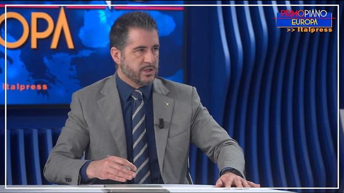 Iran, Borchia "Evitare l'escalation, dare priorit&agrave; al negoziato"