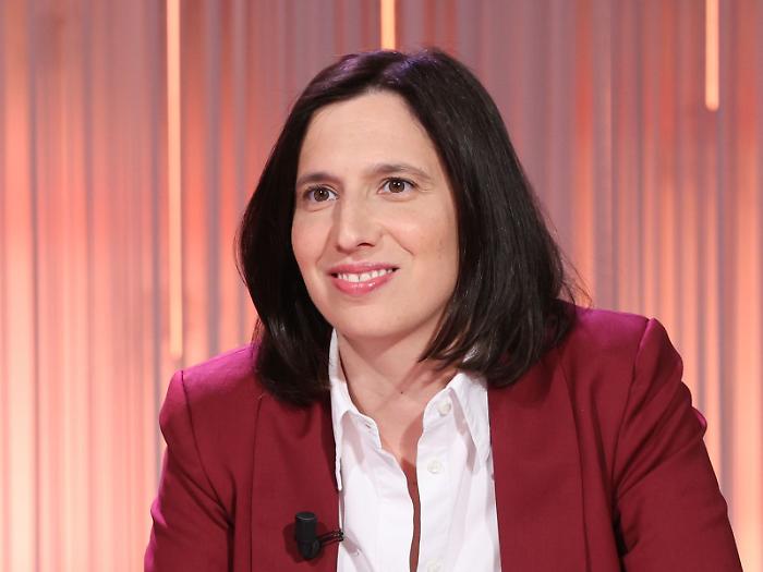 Iran, Schlein "Governo dica no a eventuale richiesta Usa su basi"