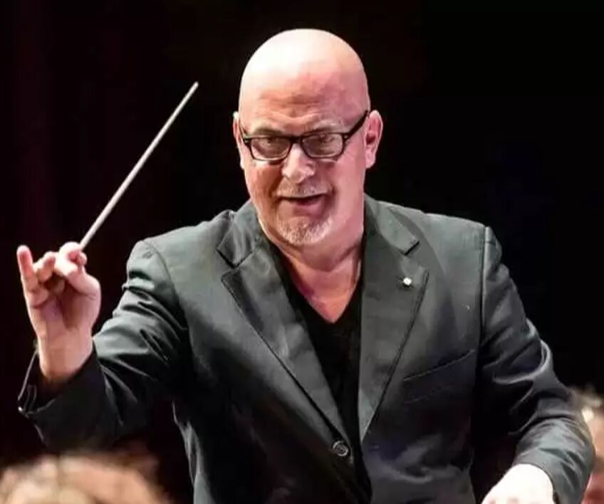 Il direttore d'orchestra Andrea Colombini